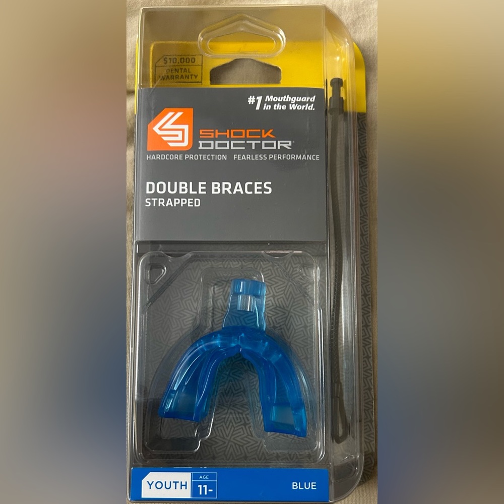 Shock Doctor Double Braces Mouth Guard. Upper and Lower Teeth Protection.